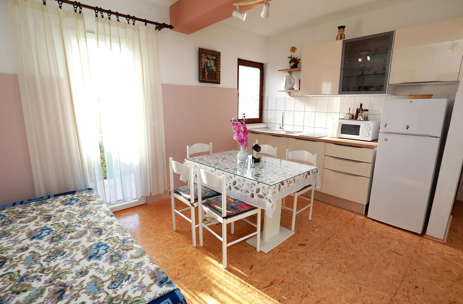 Apartments Irena Трогір Екстер'єр фото
